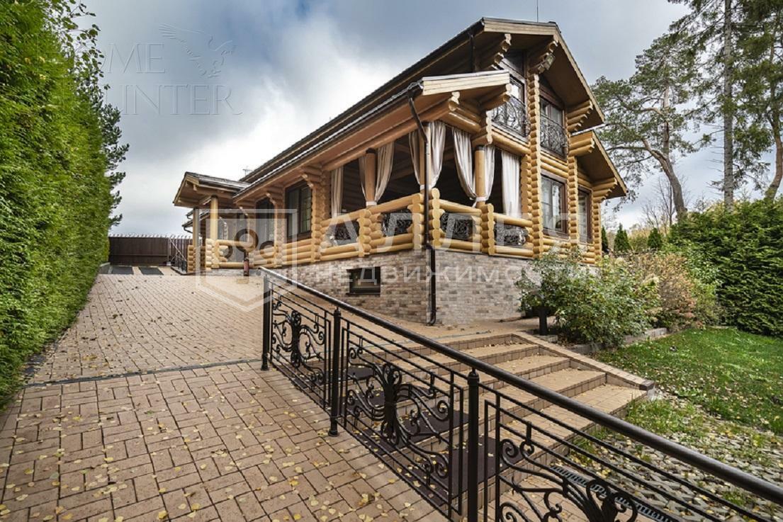 2-этажный коттедж 320 м² с отделкой