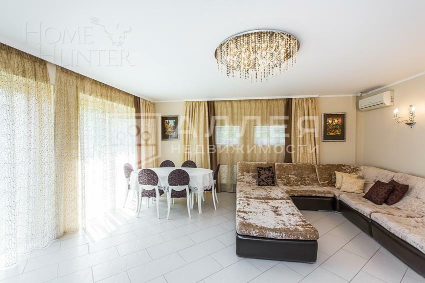 2-этажный коттедж 450 м² с отделкой