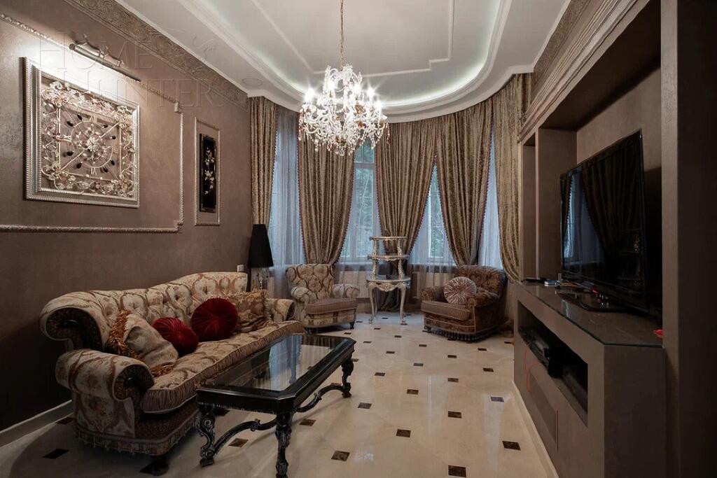 2-этажный коттедж 540 м² с отделкой