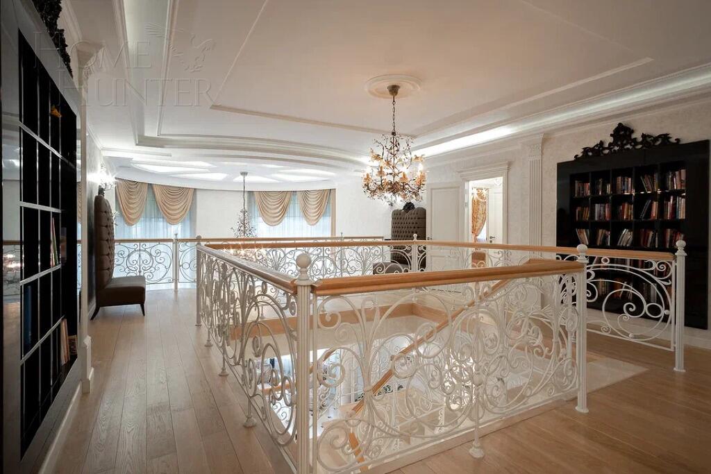 2-этажный коттедж 540 м² с отделкой
