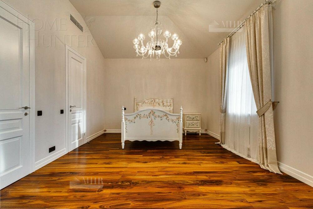 2-этажный коттедж 900 м² с отделкой