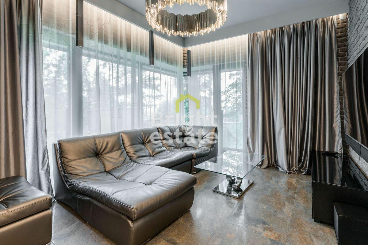 3-КОМН. КВАРТИРА С ОТДЕЛКОЙ 112.1 М² НА 1 ЭТАЖЕ