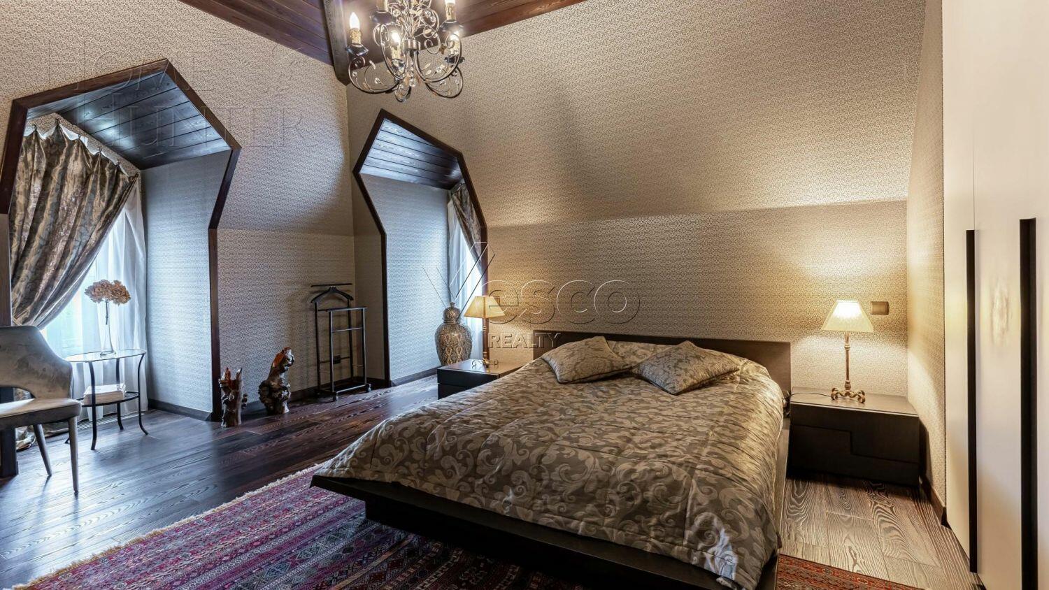 3-этажный коттедж 580 м² с отделкой