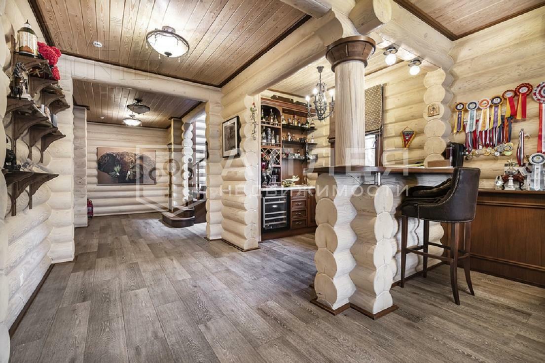 2-этажный коттедж 320 м² с отделкой