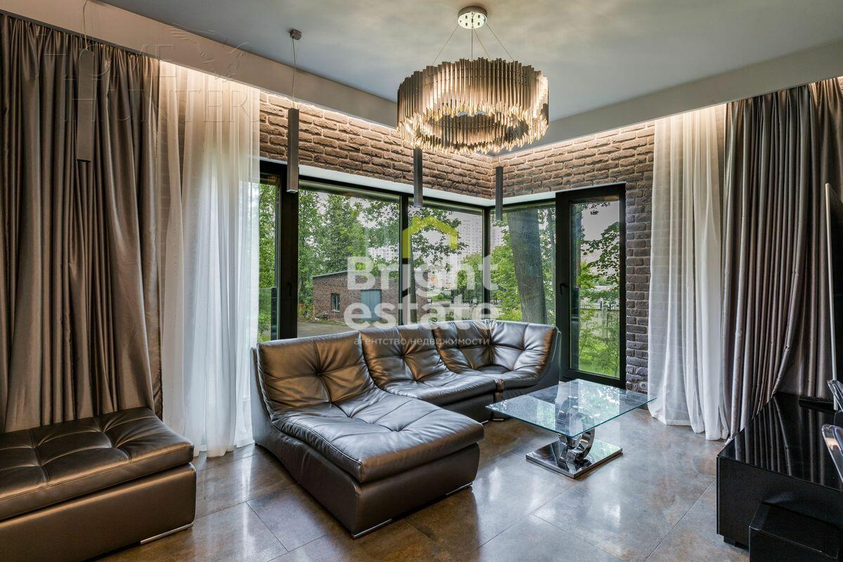 3-КОМН. КВАРТИРА С ОТДЕЛКОЙ 112.1 М² НА 1 ЭТАЖЕ