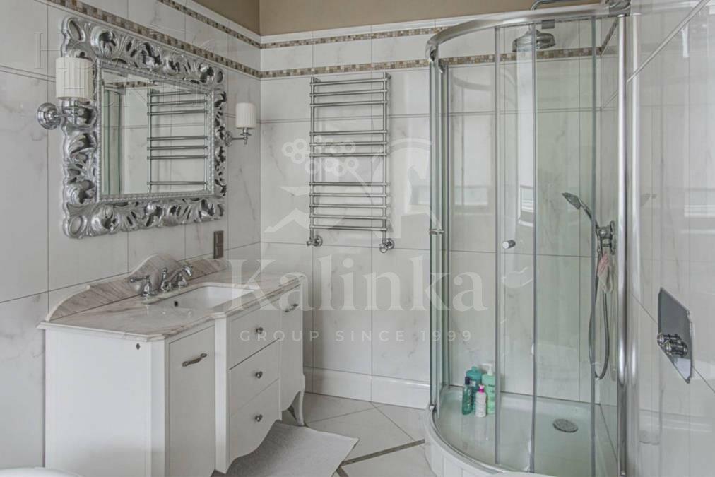 2-этажный коттедж 985 м² с отделкой