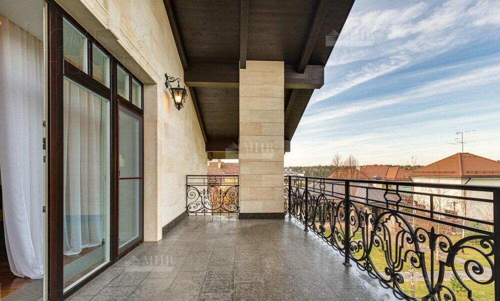 2-этажный коттедж 900 м² с отделкой