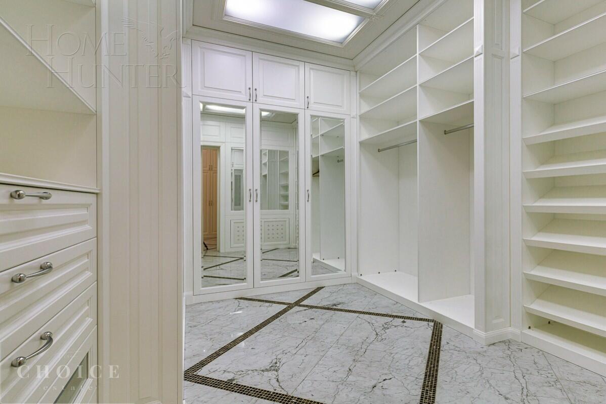 2-этажный коттедж 900 м² с отделкой