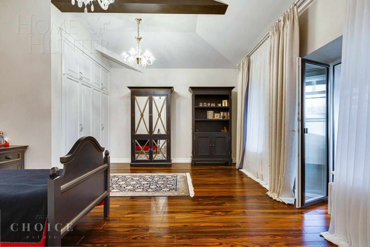 2-этажный коттедж 900 м² с отделкой