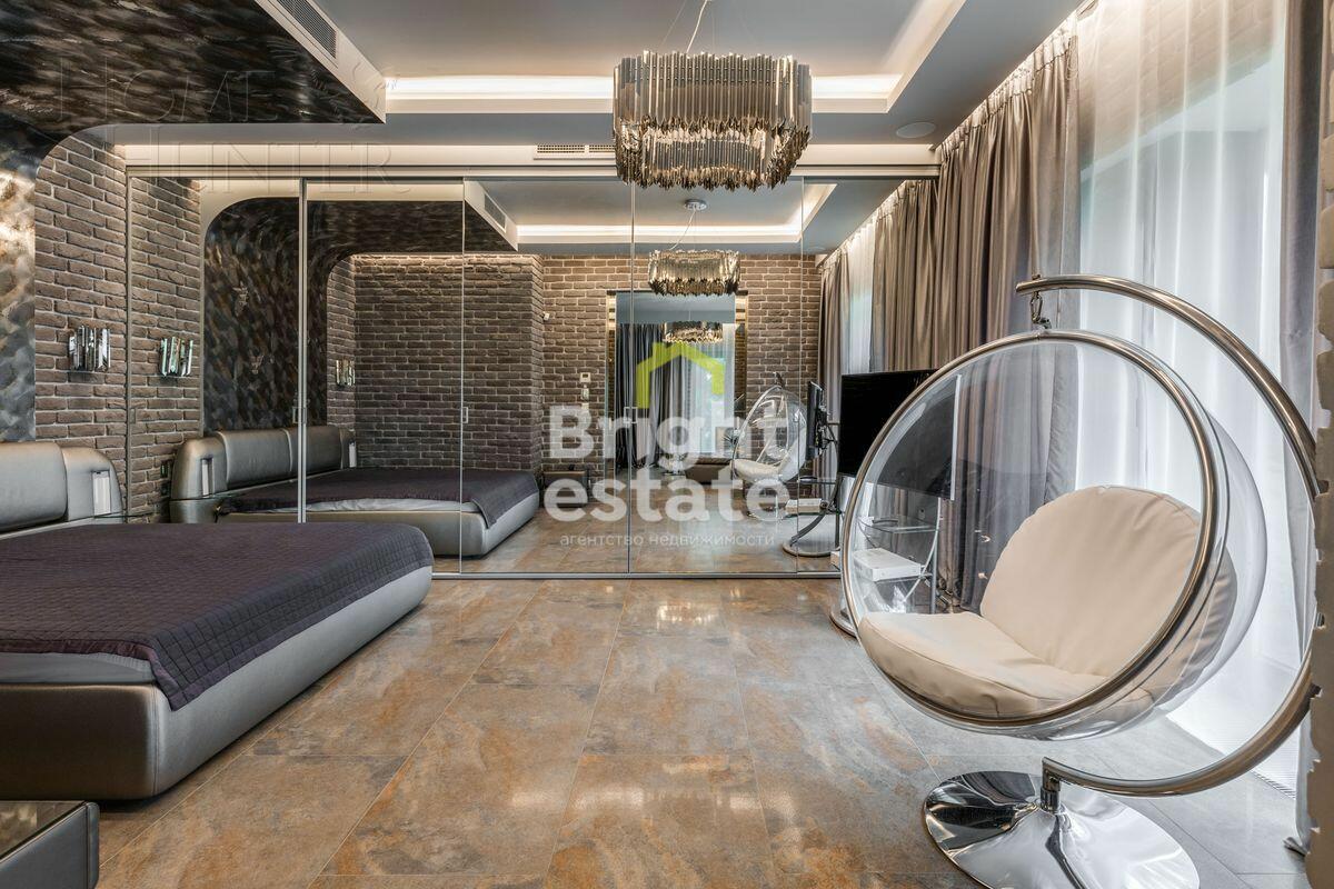 3-КОМН. КВАРТИРА С ОТДЕЛКОЙ 112.1 М² НА 1 ЭТАЖЕ