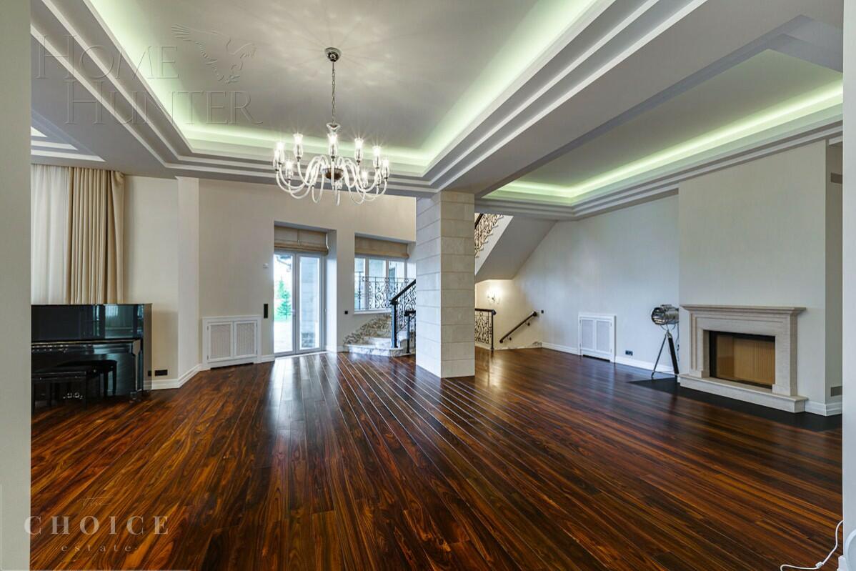 2-этажный коттедж 900 м² с отделкой