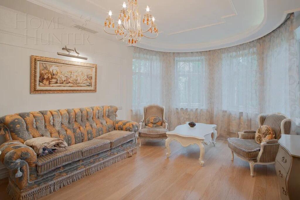 2-этажный коттедж 540 м² с отделкой