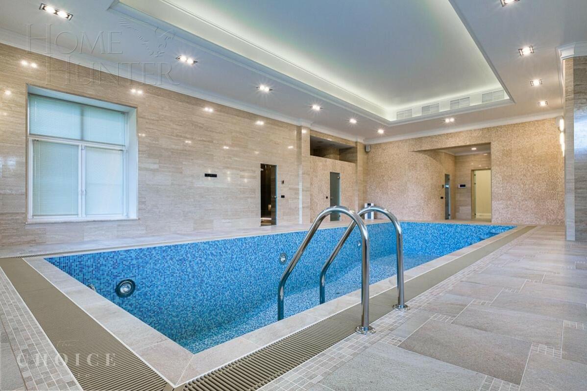 2-этажный коттедж 900 м² с отделкой