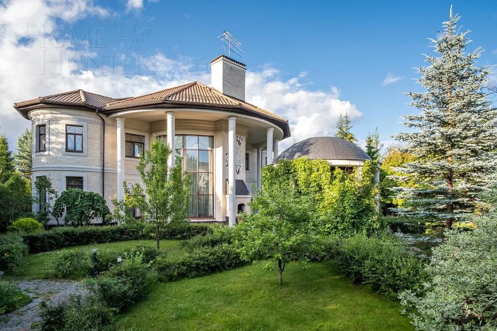 2-этажный коттедж 540 м² с отделкой
