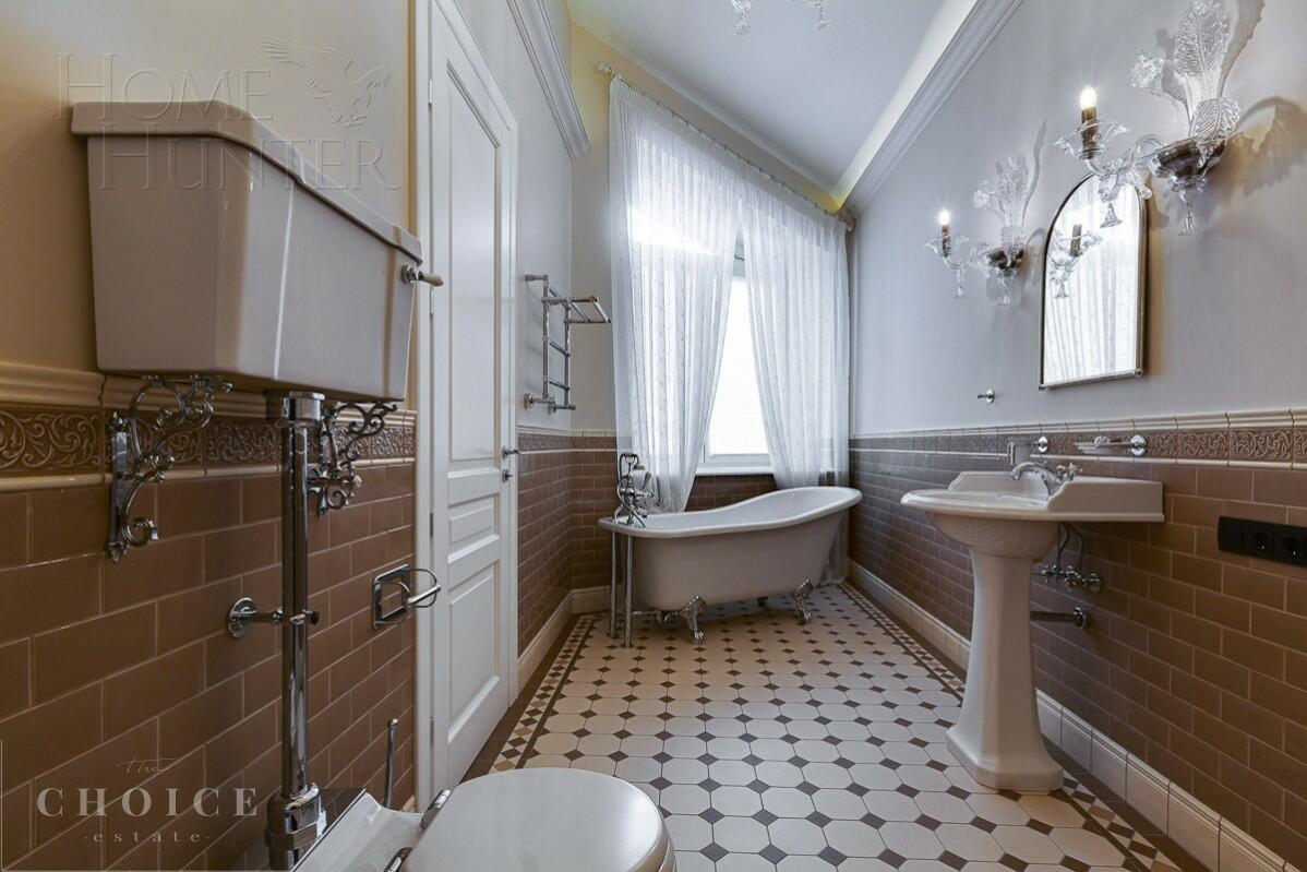 2-этажный коттедж 900 м² с отделкой