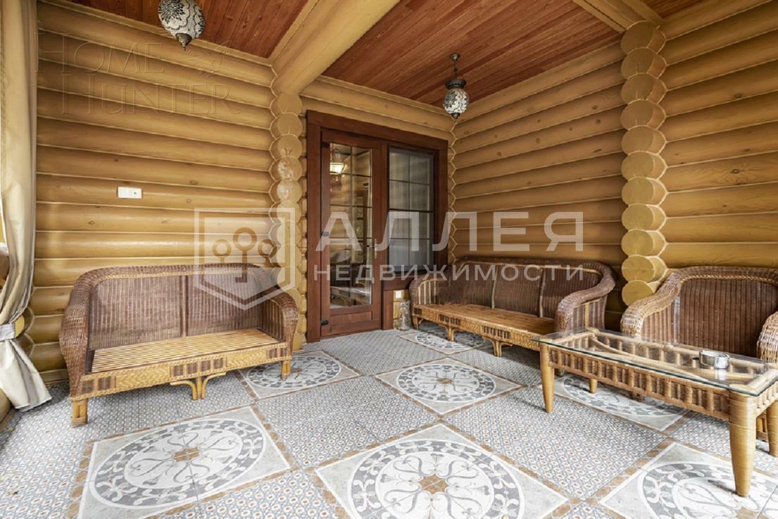 2-этажный коттедж 320 м² с отделкой