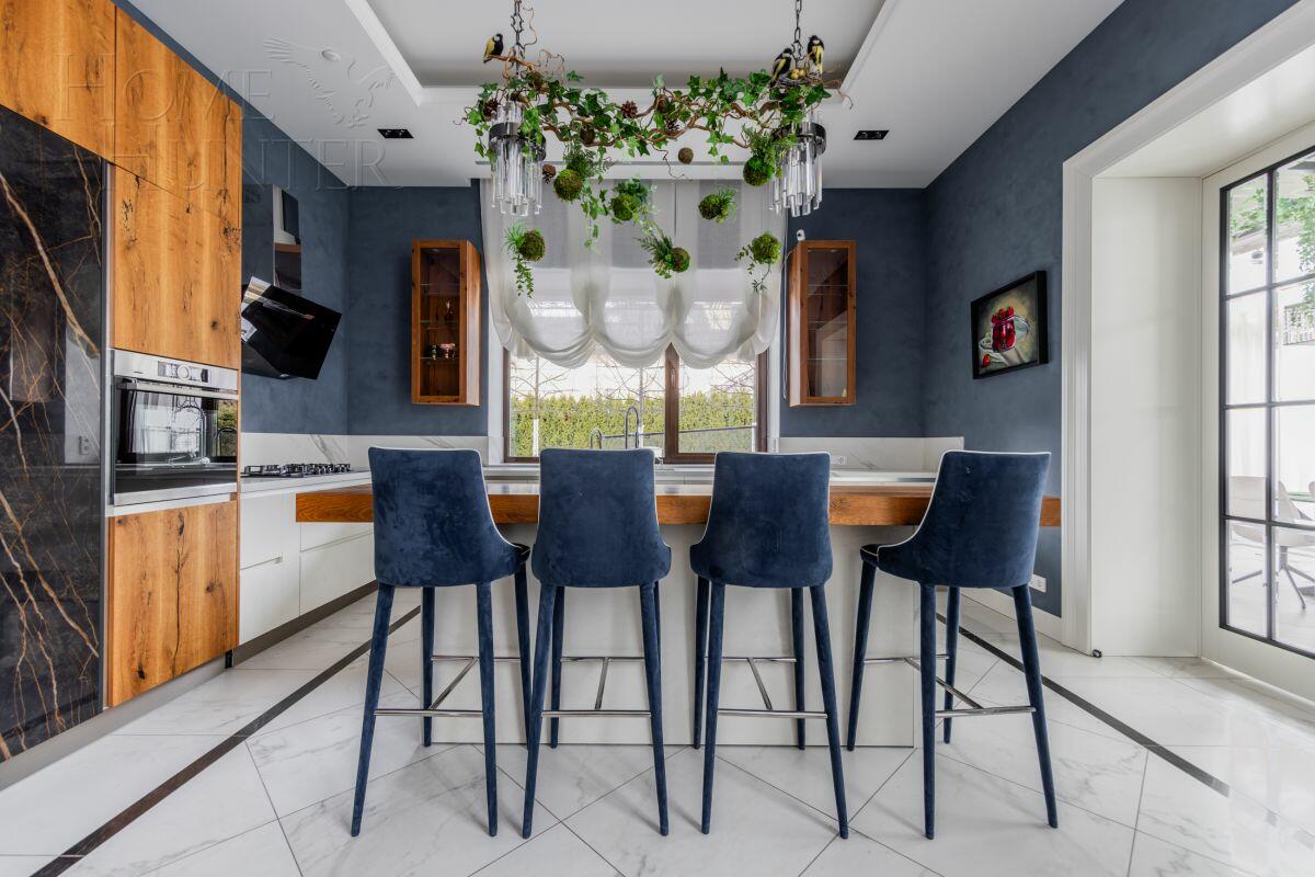 2-этажный коттедж 550 м² с отделкой