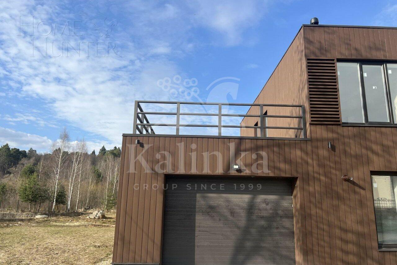 2-этажный коттедж 240 м² с отделкой