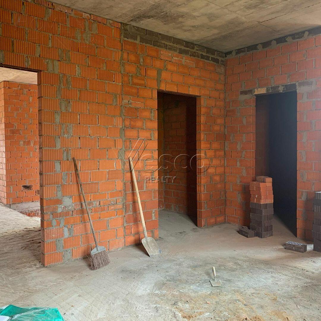 2-этажный коттедж 625 м² без отделки