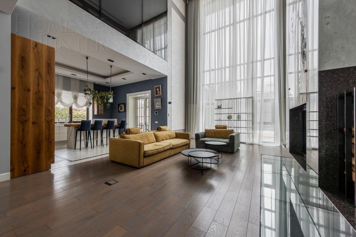 2-этажный коттедж 550 м² с отделкой