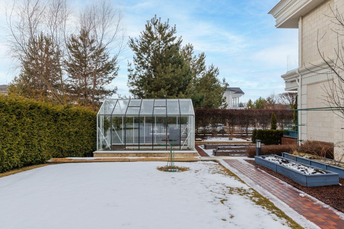 2-этажный коттедж 550 м² с отделкой