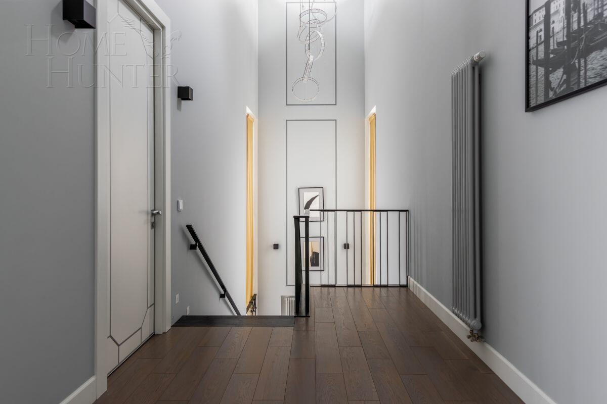 2-этажный коттедж 550 м² с отделкой