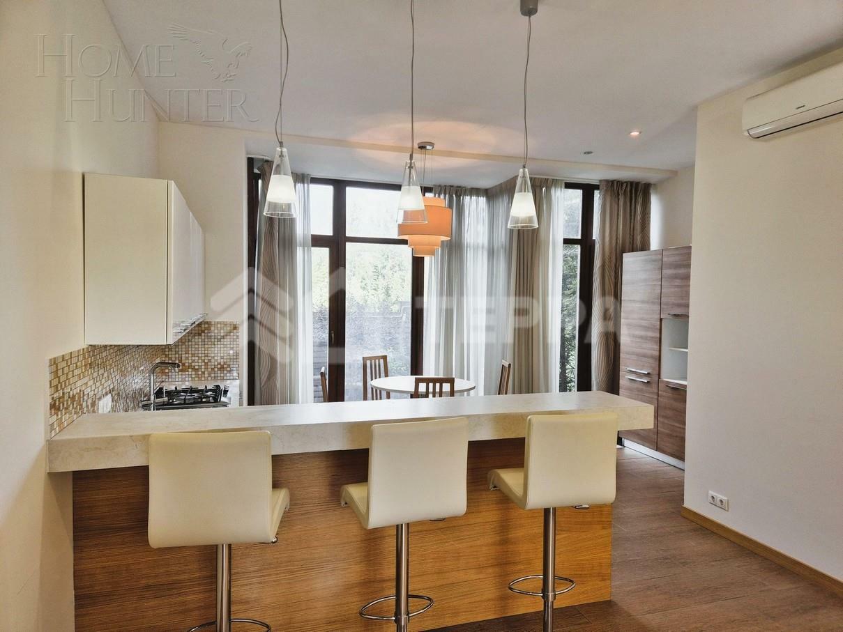 2-этажный таунхаус 380 м² с отделкой