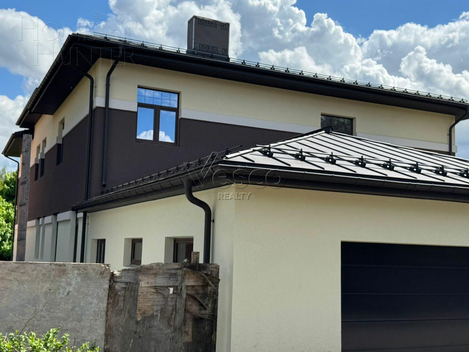 2-этажный коттедж 625 м² без отделки