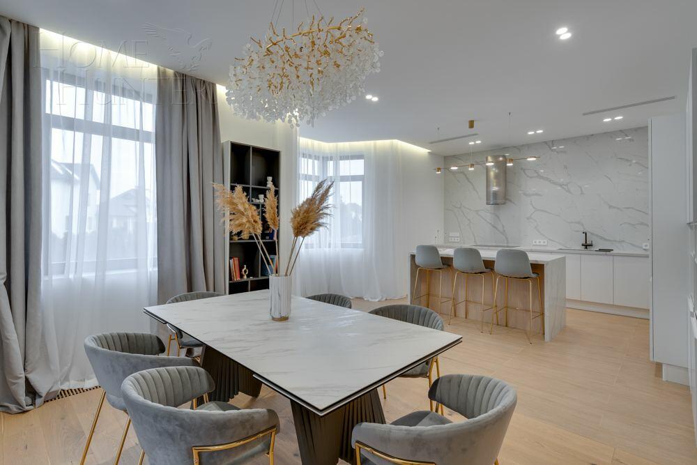 2-этажный коттедж 530 м² с отделкой