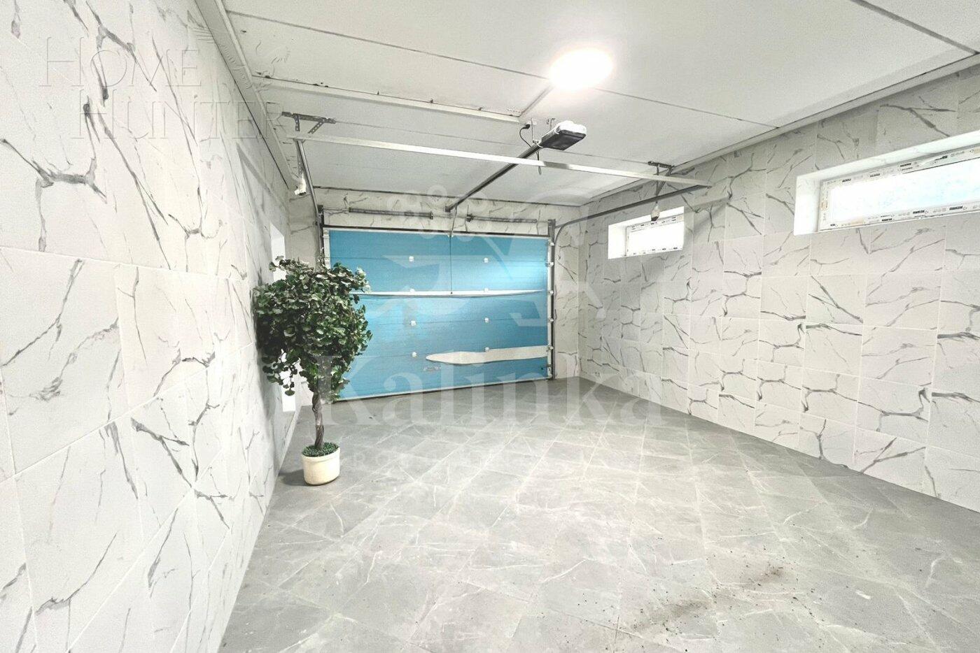 2-этажный коттедж 240 м² с отделкой