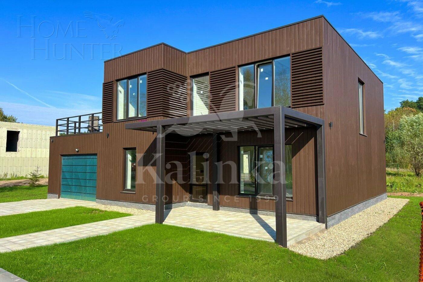 2-этажный коттедж 240 м² с отделкой