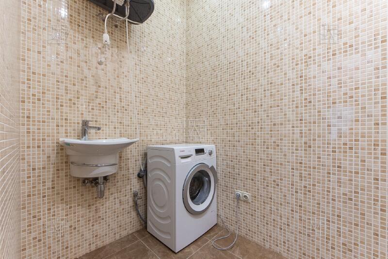 4-КОМН. КВАРТИРА С ОТДЕЛКОЙ 162 М² НА 3 ЭТАЖЕ