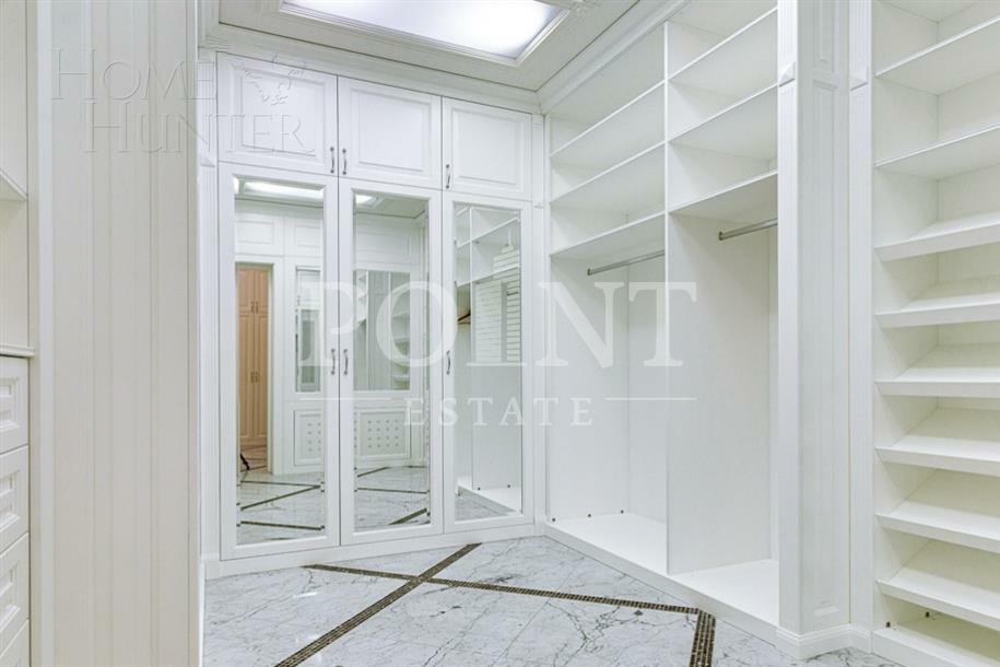 2-этажный коттедж 900 м² с отделкой