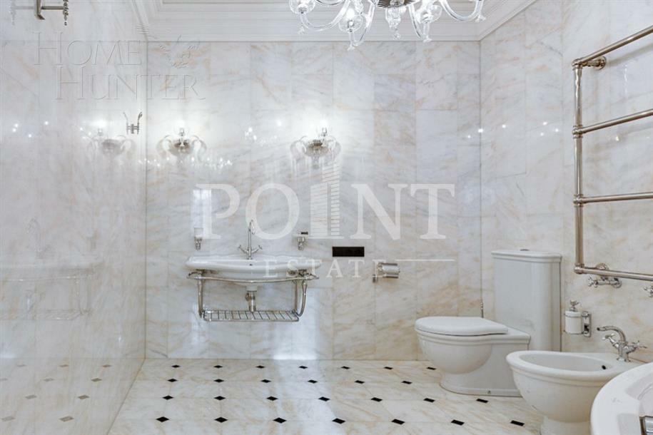 2-этажный коттедж 900 м² с отделкой