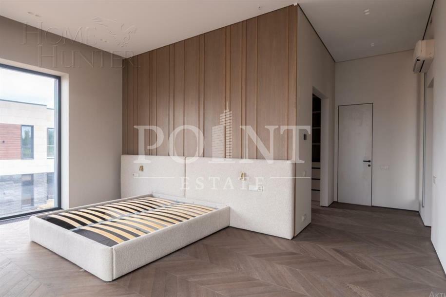 2-этажный коттедж 372 м² с отделкой