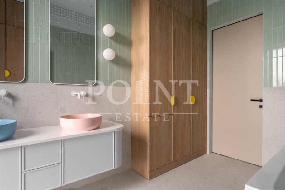 2-этажный коттедж 372 м² с отделкой