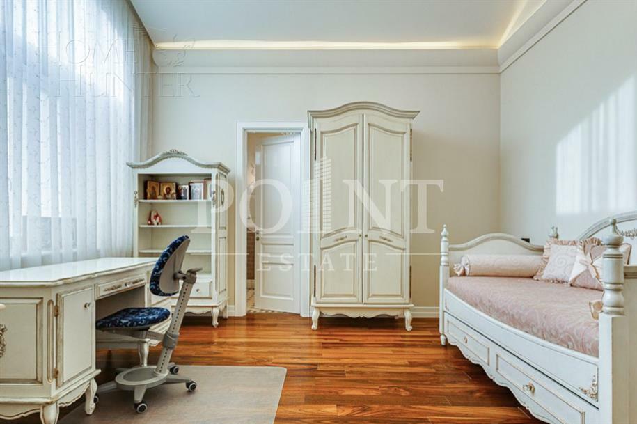 2-этажный коттедж 900 м² с отделкой