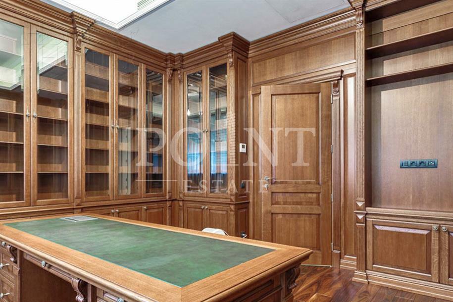 2-этажный коттедж 900 м² с отделкой