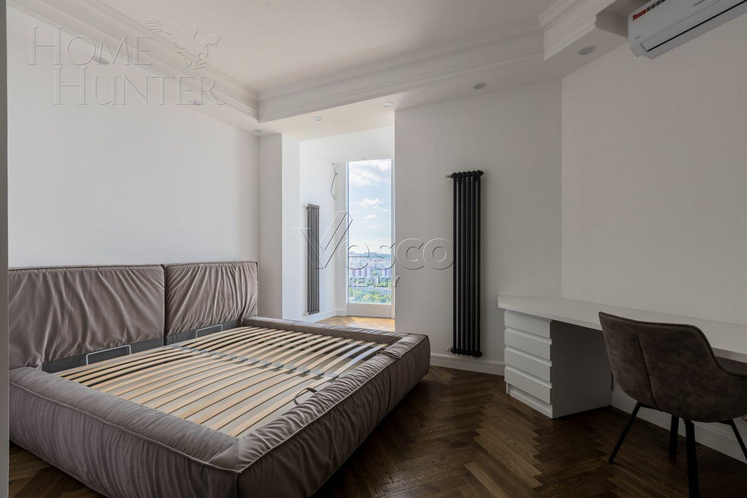 5-КОМН. ПЕНТХАУС С ОТДЕЛКОЙ 190 М² НА 33 ЭТАЖЕ