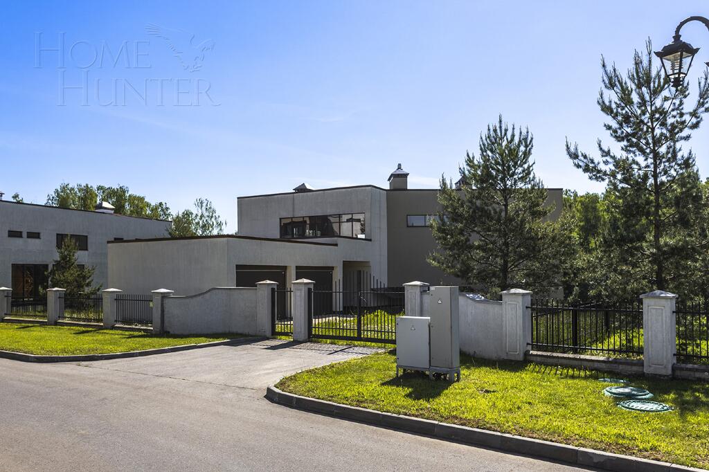 2-этажный коттедж 1 167 м² без отделки