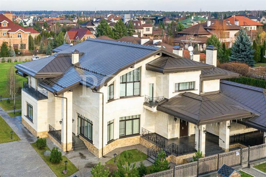 2-этажный коттедж 900 м² с отделкой