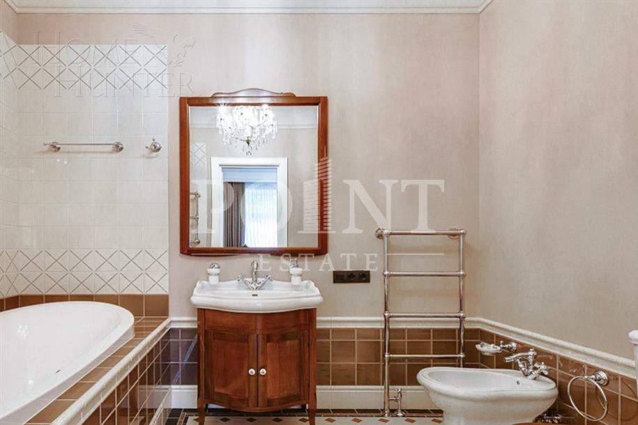 2-этажный коттедж 900 м² с отделкой