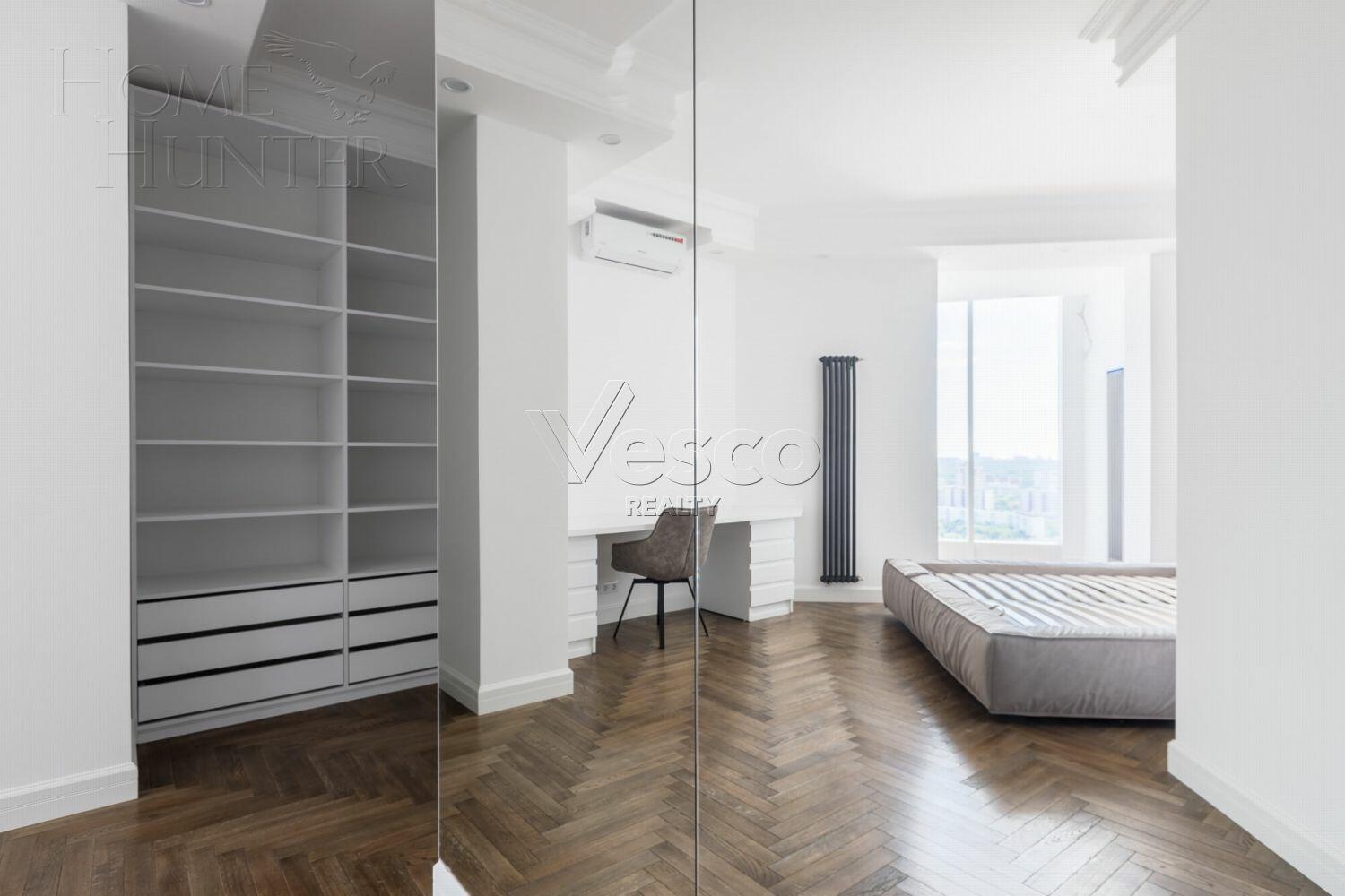 5-КОМН. ПЕНТХАУС С ОТДЕЛКОЙ 190 М² НА 33 ЭТАЖЕ