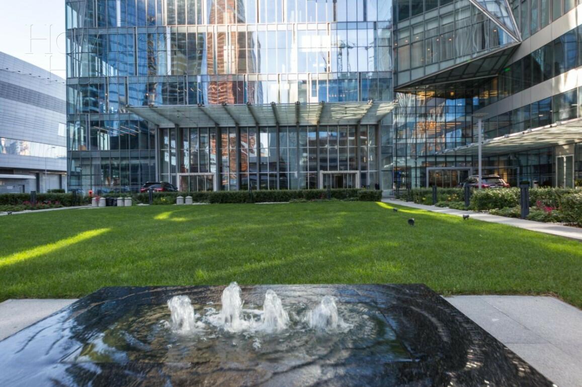 2-КОМН. АПАРТАМЕНТЫ С ОТДЕЛКОЙ 95.4 М² НА 30 ЭТАЖЕ