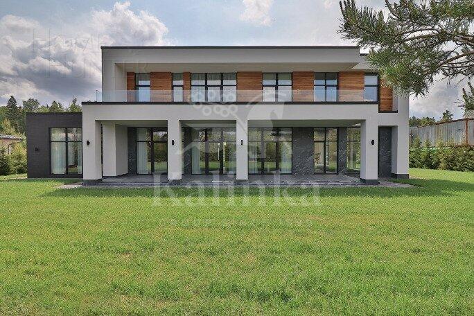2-этажный коттедж 705 м² с отделкой