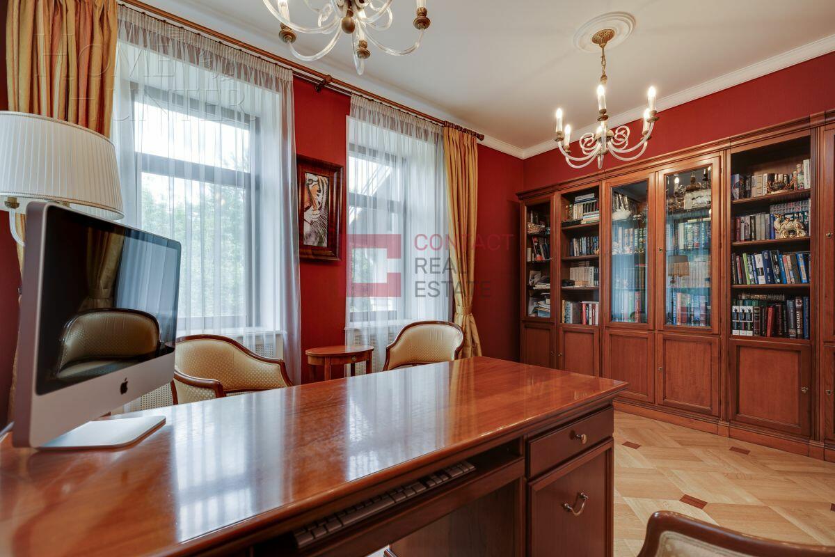 2-этажный коттедж 550 м² с отделкой