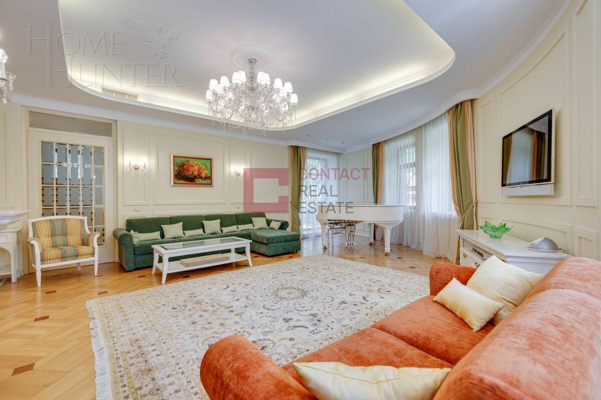 2-этажный коттедж 550 м² с отделкой