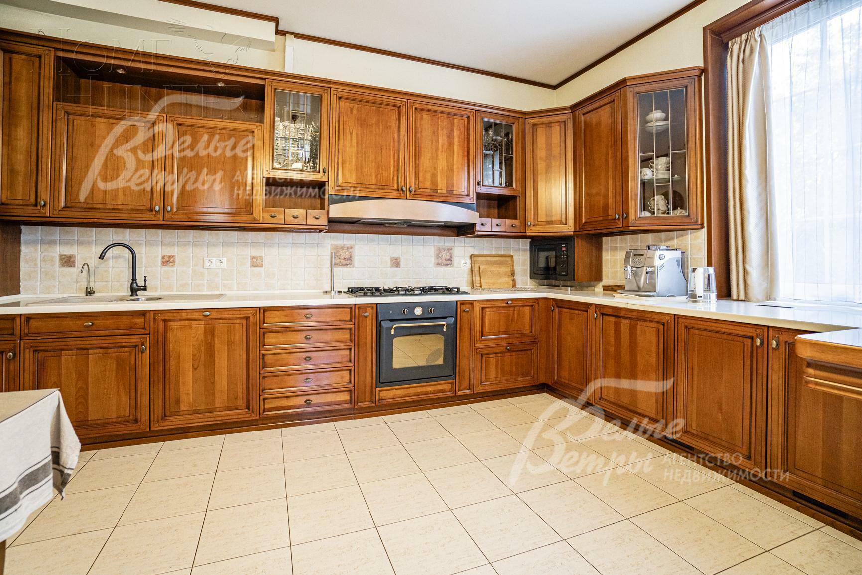 2-этажный коттедж 614 м² с отделкой