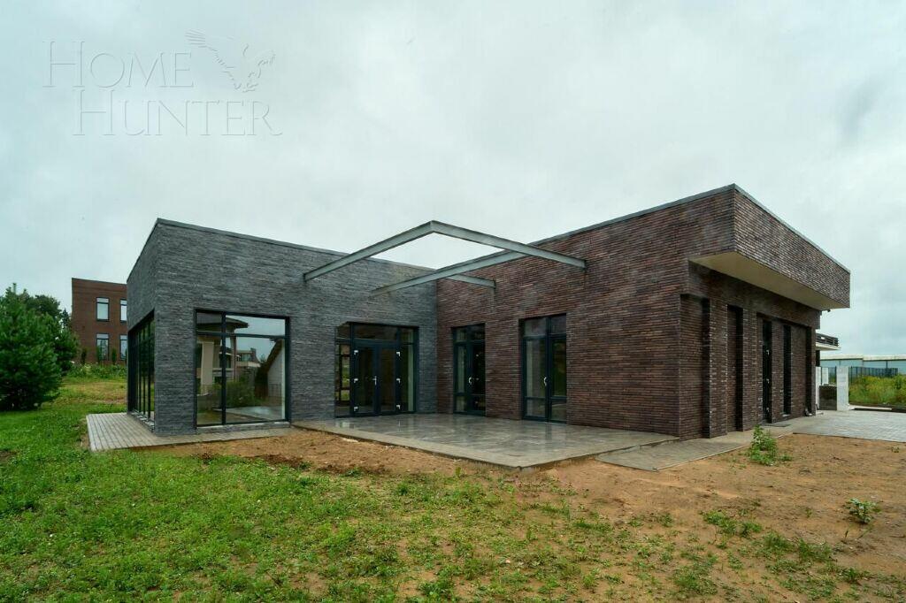 1-этажный коттедж 250 м² без отделки