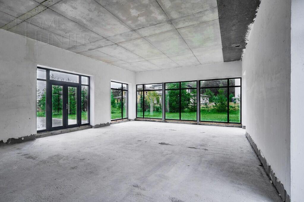 1-этажный коттедж 250 м² без отделки